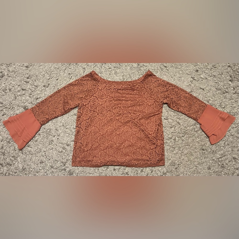 Womans mauve lacy blouse
